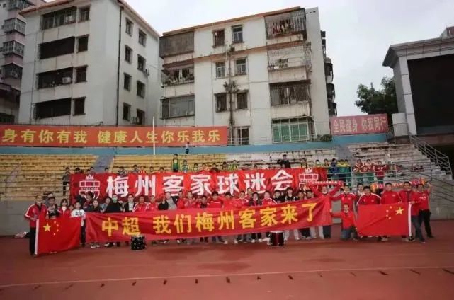 妻子的漫长丑闻